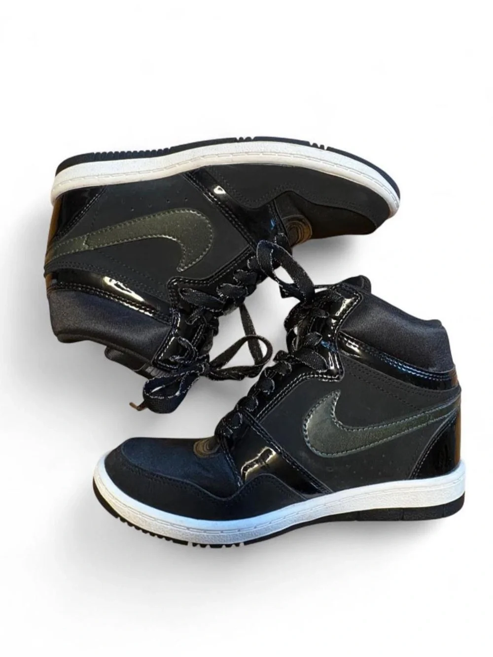 Nike Force Sky High Hidden Wedge Sneakers 8 Women Streetwear Classic Iconic Heel